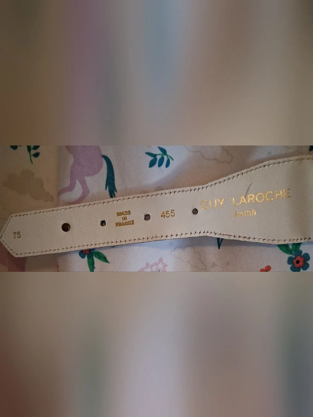 EUC RARE Vintage 70s Guy Laroche White Leather & Red Gradient Weave Belt 32in